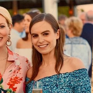 Meet your Posher, Caroline